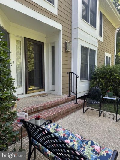 51 RIVER OAKS CIRCLE, PIKESVILLE, MD 21208