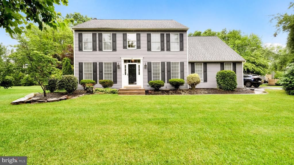 12 TRACY DRIVE, DOYLESTOWN, PA 18901