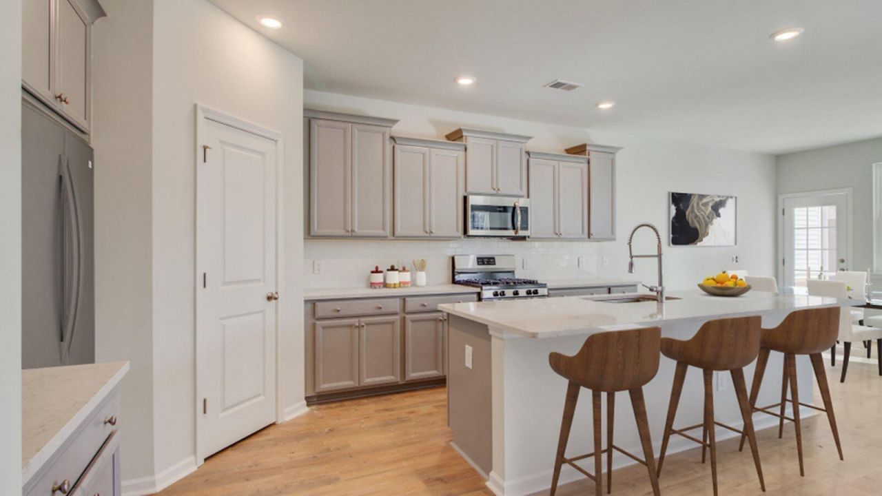 142 Sea Oats Street Photo 3