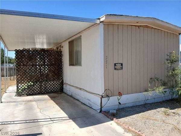 251 Bonnie Claire Court , Pahrump, NV 89048