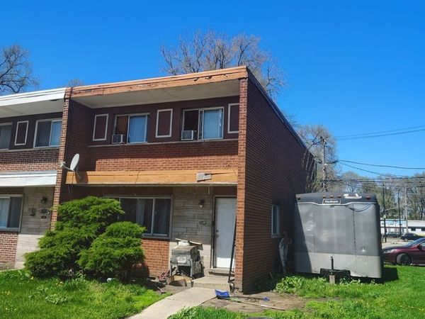 9522 S COLFAX Avenue, Chicago, IL 60617