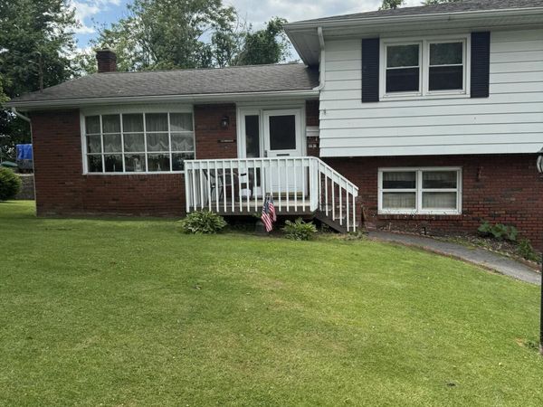 19 Wall Street, Pittston, PA 18640