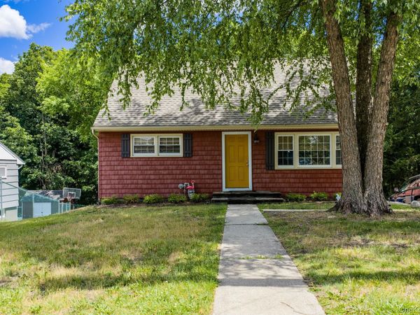 24 Mountain Avenue, Middletown, NY 10940