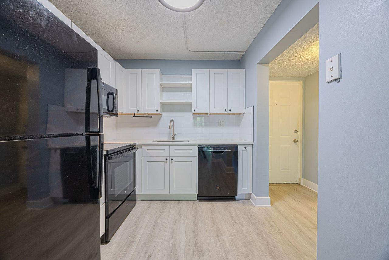 9440 SW 8th Street, Unit 417, Boca Raton, FL 33428 Photo