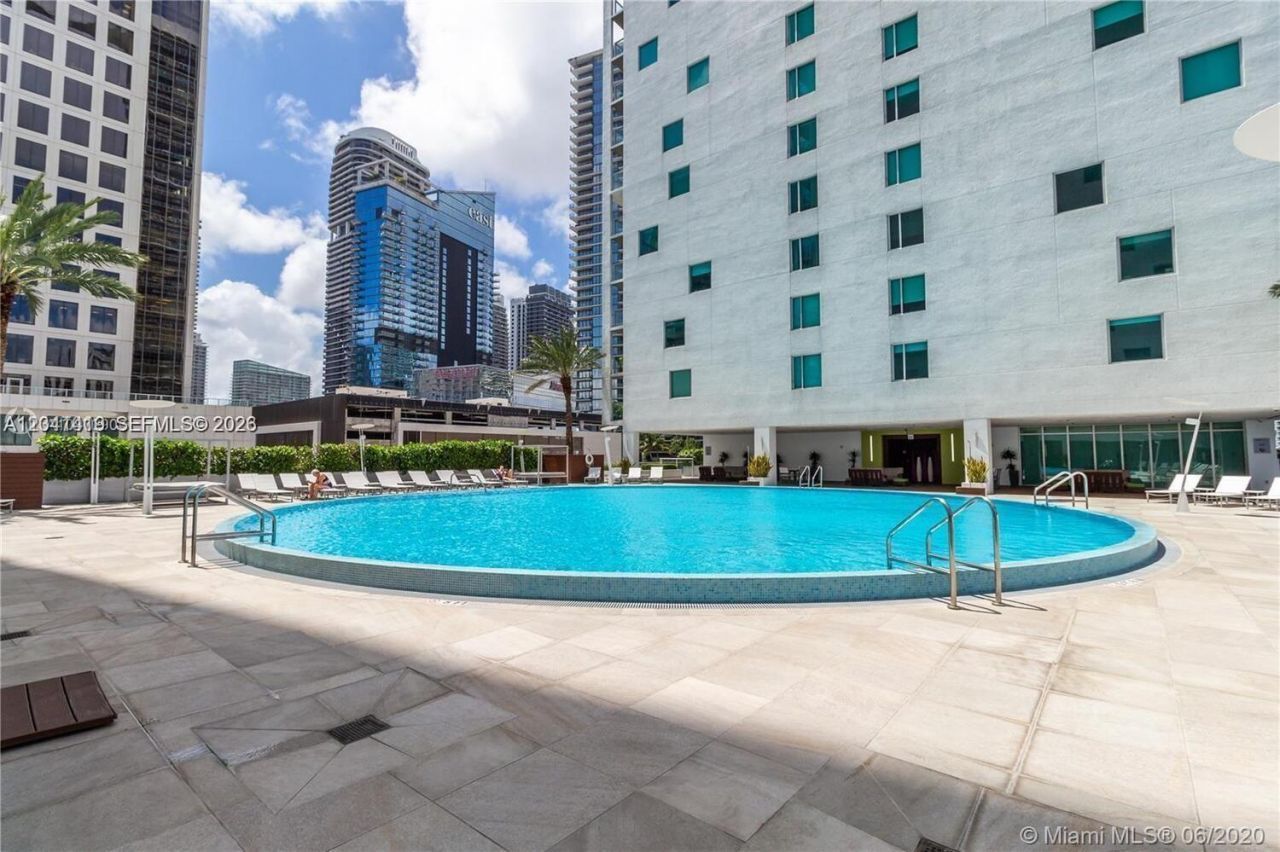 500 Brickell Ave , Unit 3706, Miami, FL 33131 Photo