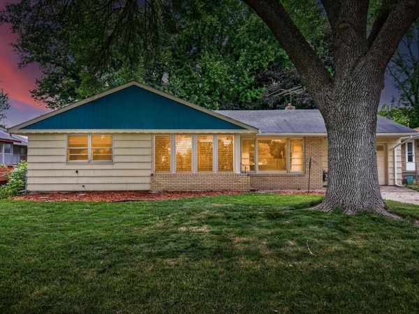 1345 Smith Avenue S, West Saint Paul, MN 55118