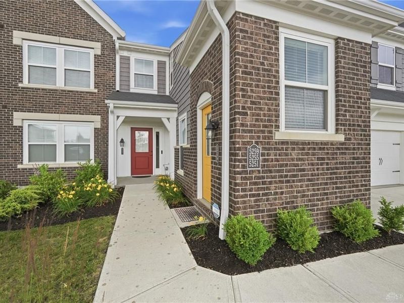 5255 Hazeltine Lane, Turtlecreek Township, OH 45036 Photo 4