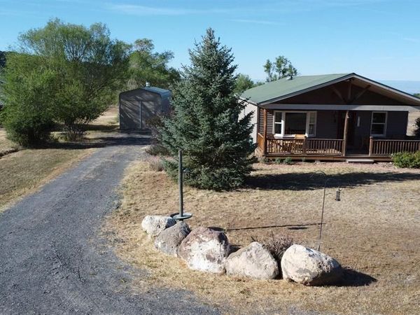 1025 NE Indian Camp Avenue, Cedaredge, CO 81413