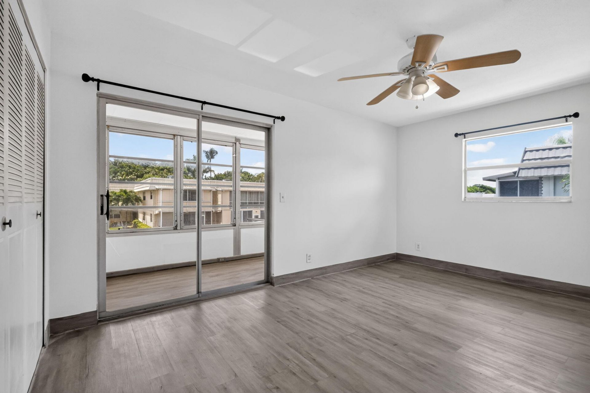 654 Saxony N, Delray Beach, FL 33446 Photo