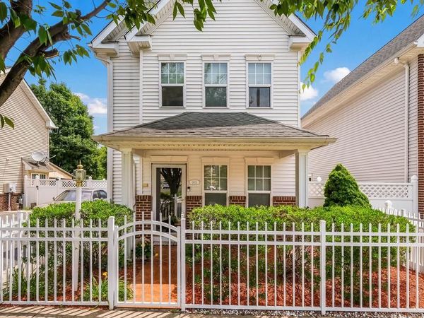 1811 N FRANKLIN STREET, PHILADELPHIA, PA 19122