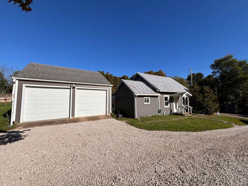 413 Chase Avenue, Gambier, OH 43022 Photo 2