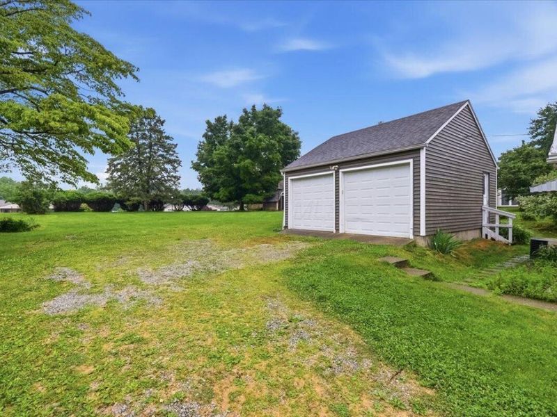 413 Chase Avenue, Gambier, OH 43022 Photo 25