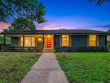 5821 Clendenin Avenue, Dallas, TX 75228
