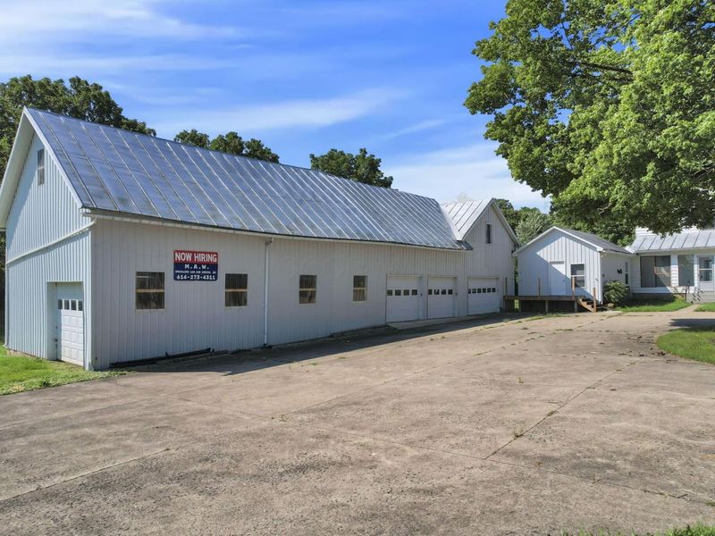 7106 Columbus Road, Mount Vernon, OH 43050 Photo 2