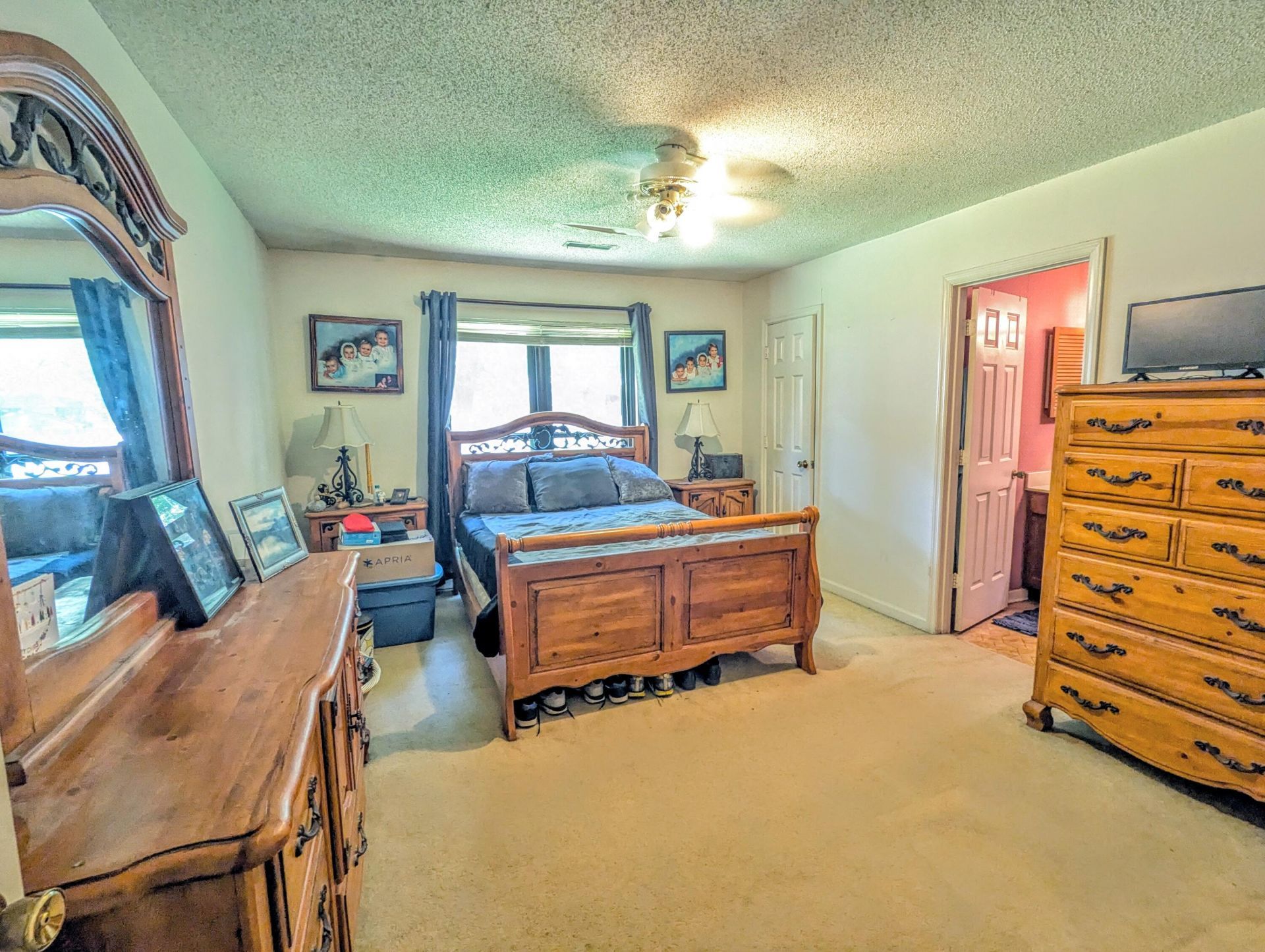 107 Wakefield Court Photo 10
