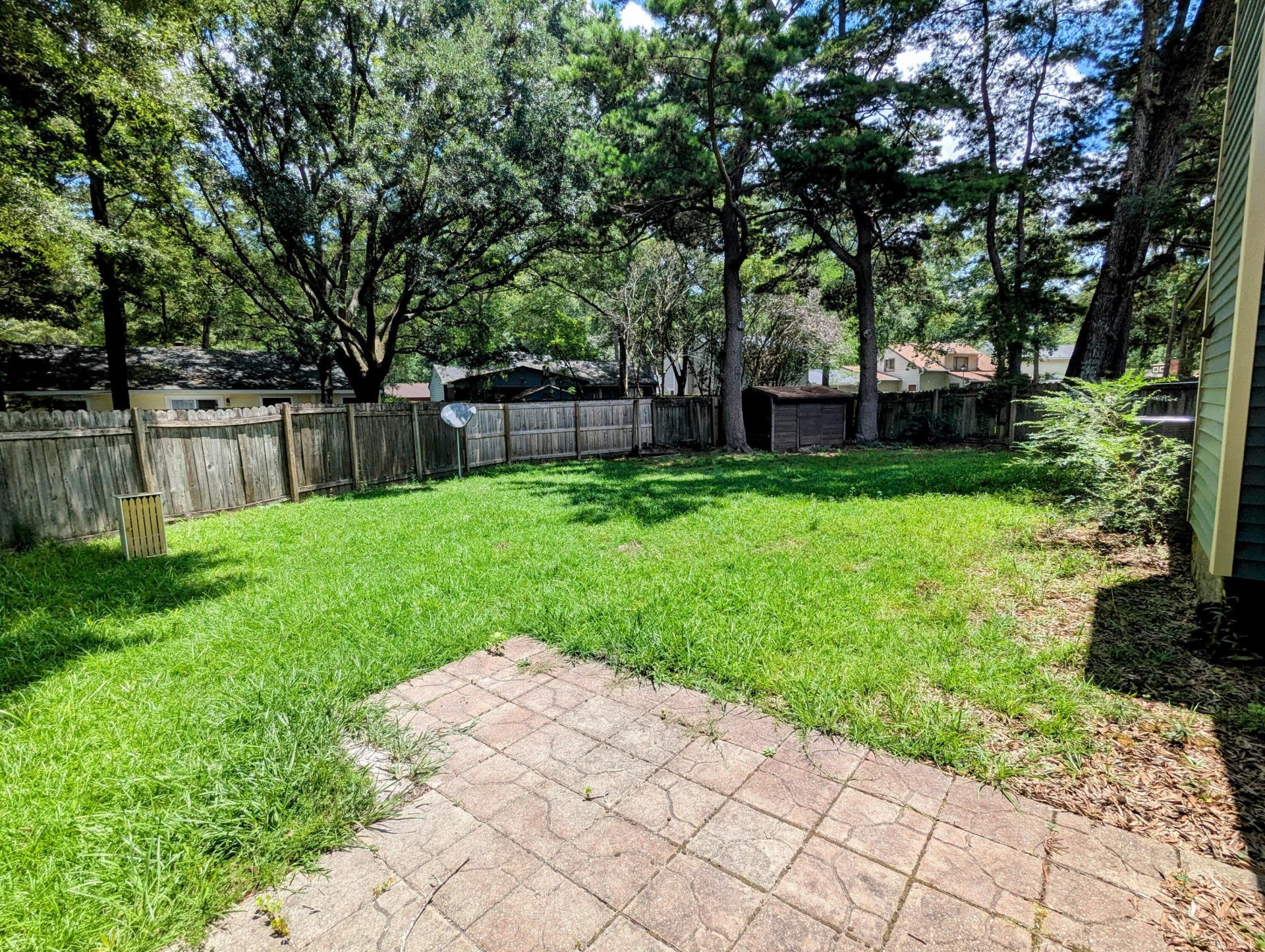 107 Wakefield Court Photo 14