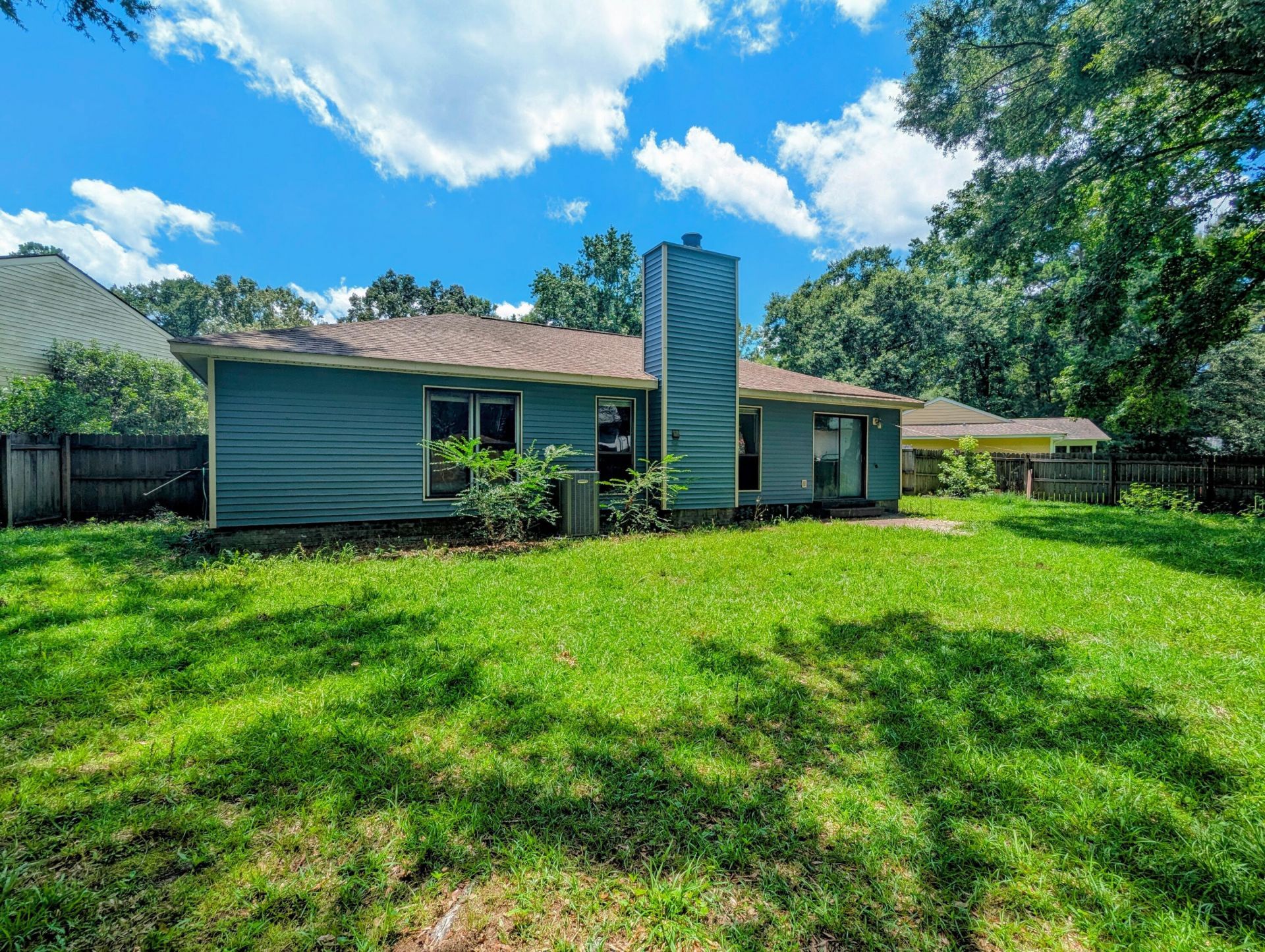 107 Wakefield Court Photo 15