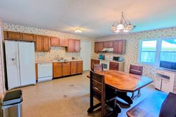 107 Wakefield Court photo 4