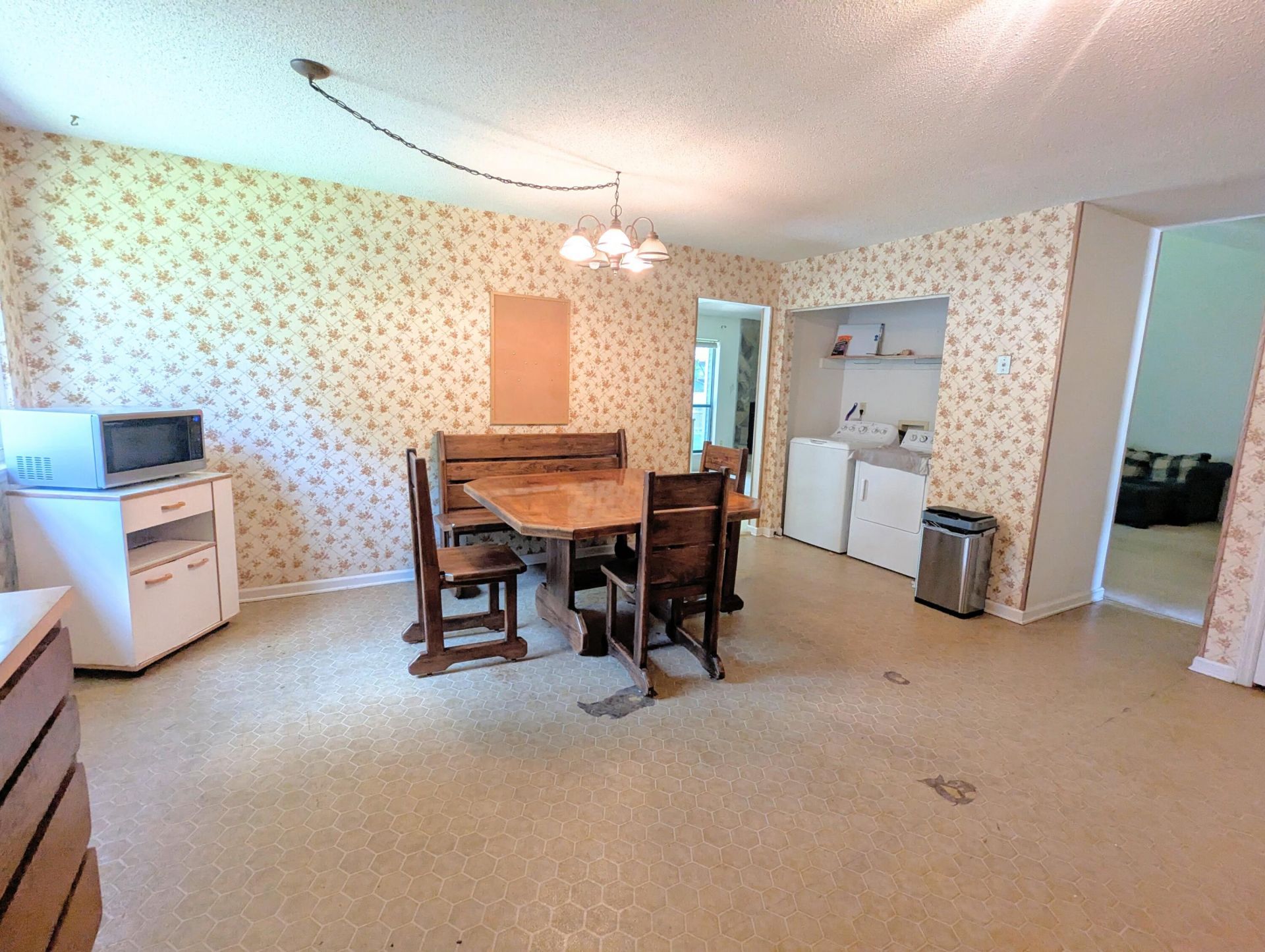 107 Wakefield Court Photo 6
