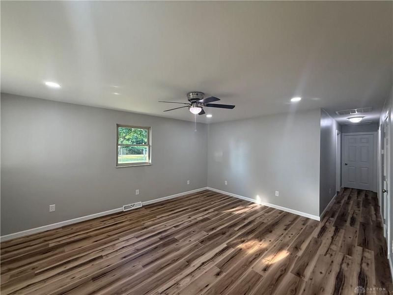 519 Prince Albert Boulevard, Riverside, OH 45404 Photo 2