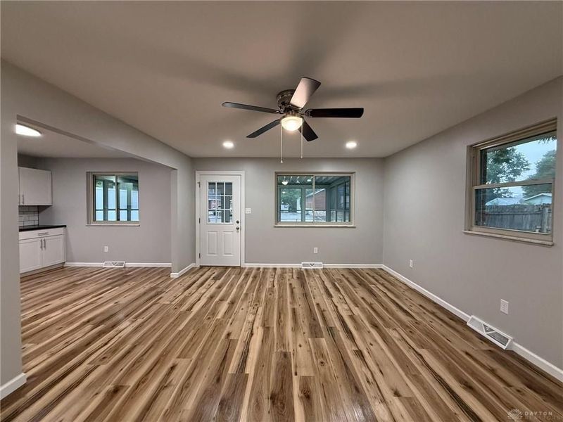 519 Prince Albert Boulevard, Riverside, OH 45404 Photo 9