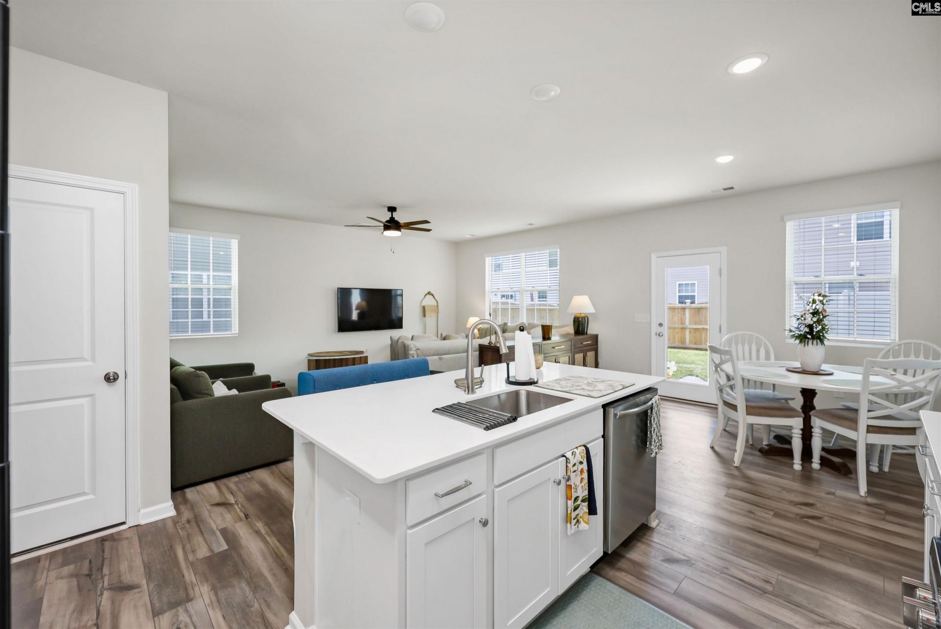 146 Stock Road  Photo 8