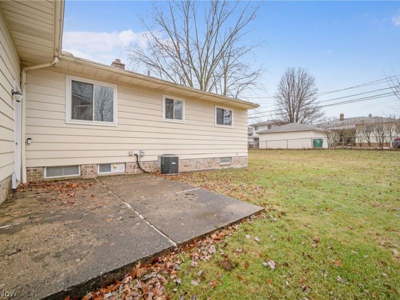 15067 Rochelle Drive , Maple Heights, OH 44137 Photo 25