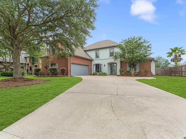 18019 Timberview Dr, Prairieville, LA 70769