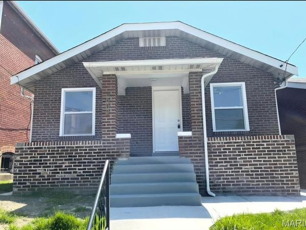 3502 Lincoln Avenue, St Louis, MO 63121