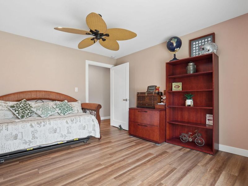 1300 E Choctaw Drive, London, OH 43140 Photo 21