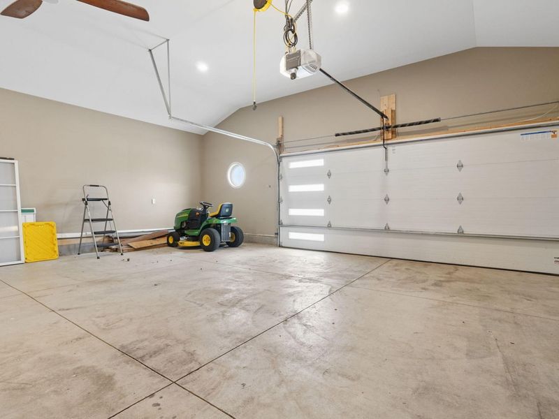 1300 E Choctaw Drive, London, OH 43140 Photo 42