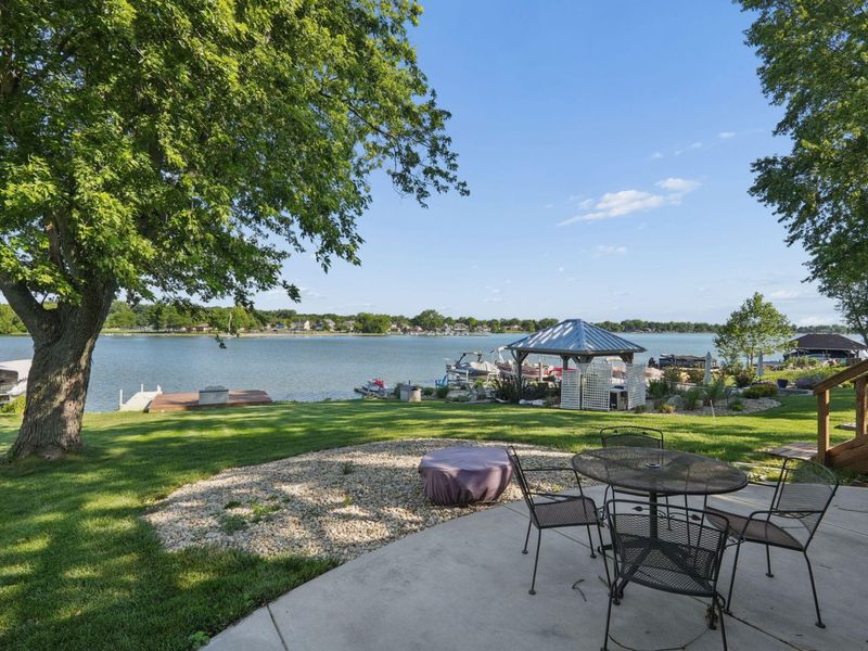 1300 E Choctaw Drive, London, OH 43140 Photo 57