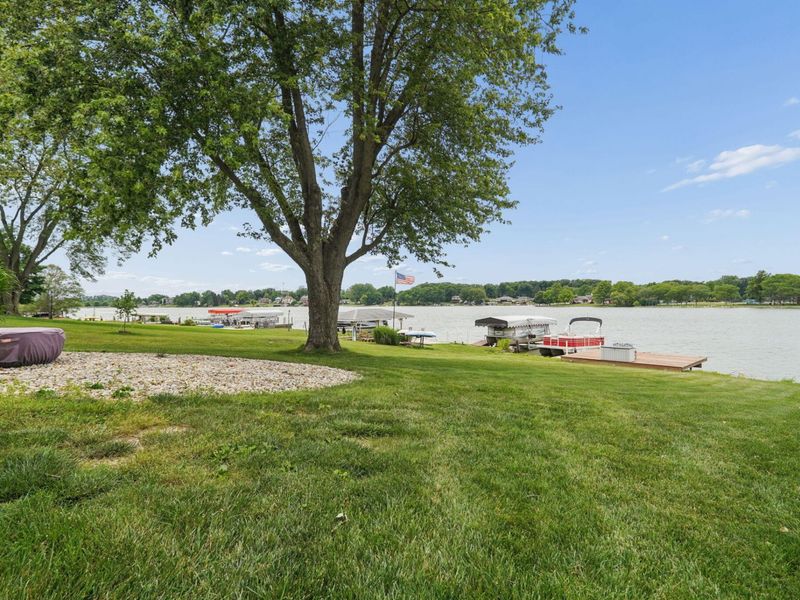 1300 E Choctaw Drive, London, OH 43140 Photo 58