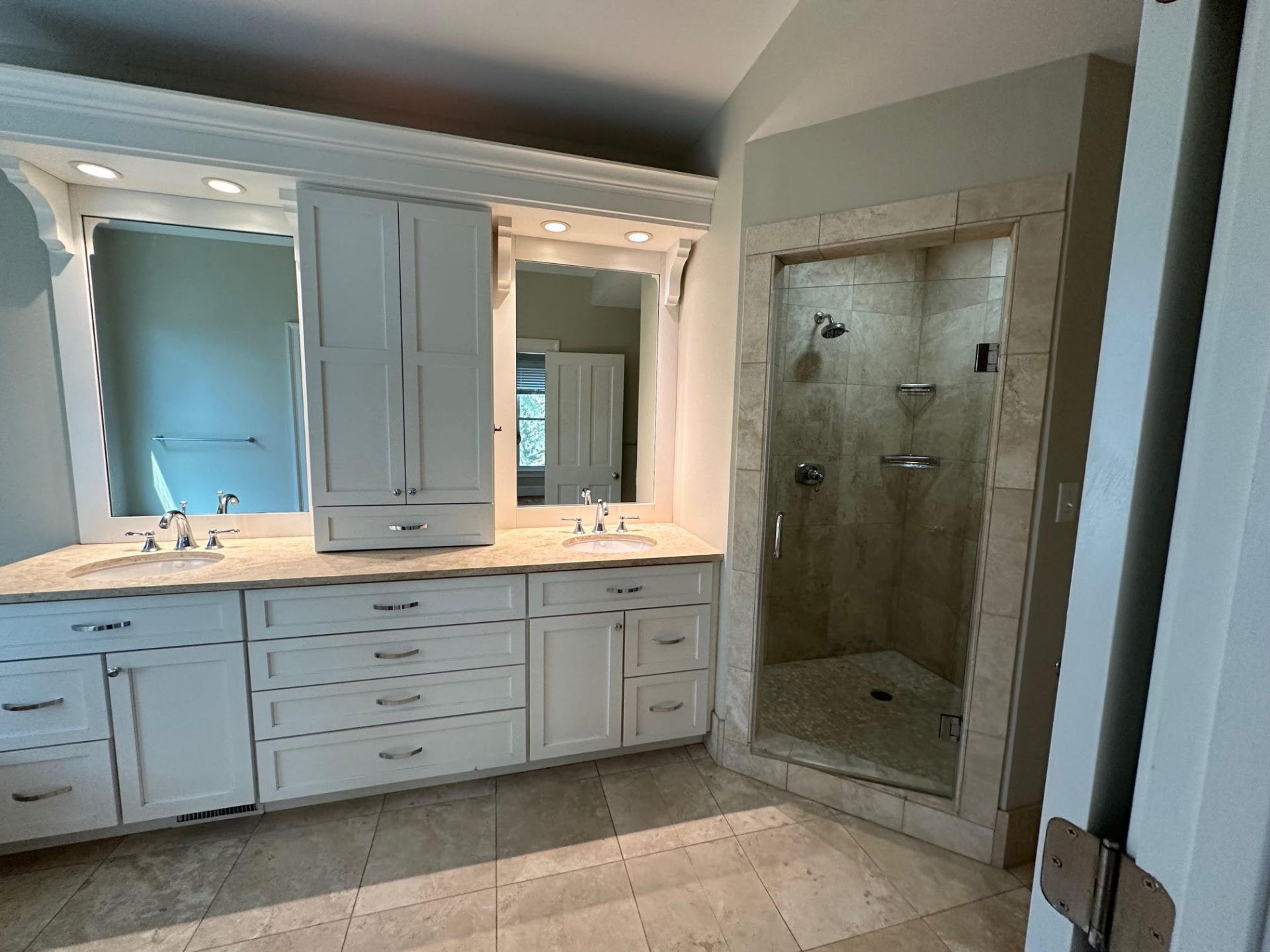 2820 Middle Street Photo 14