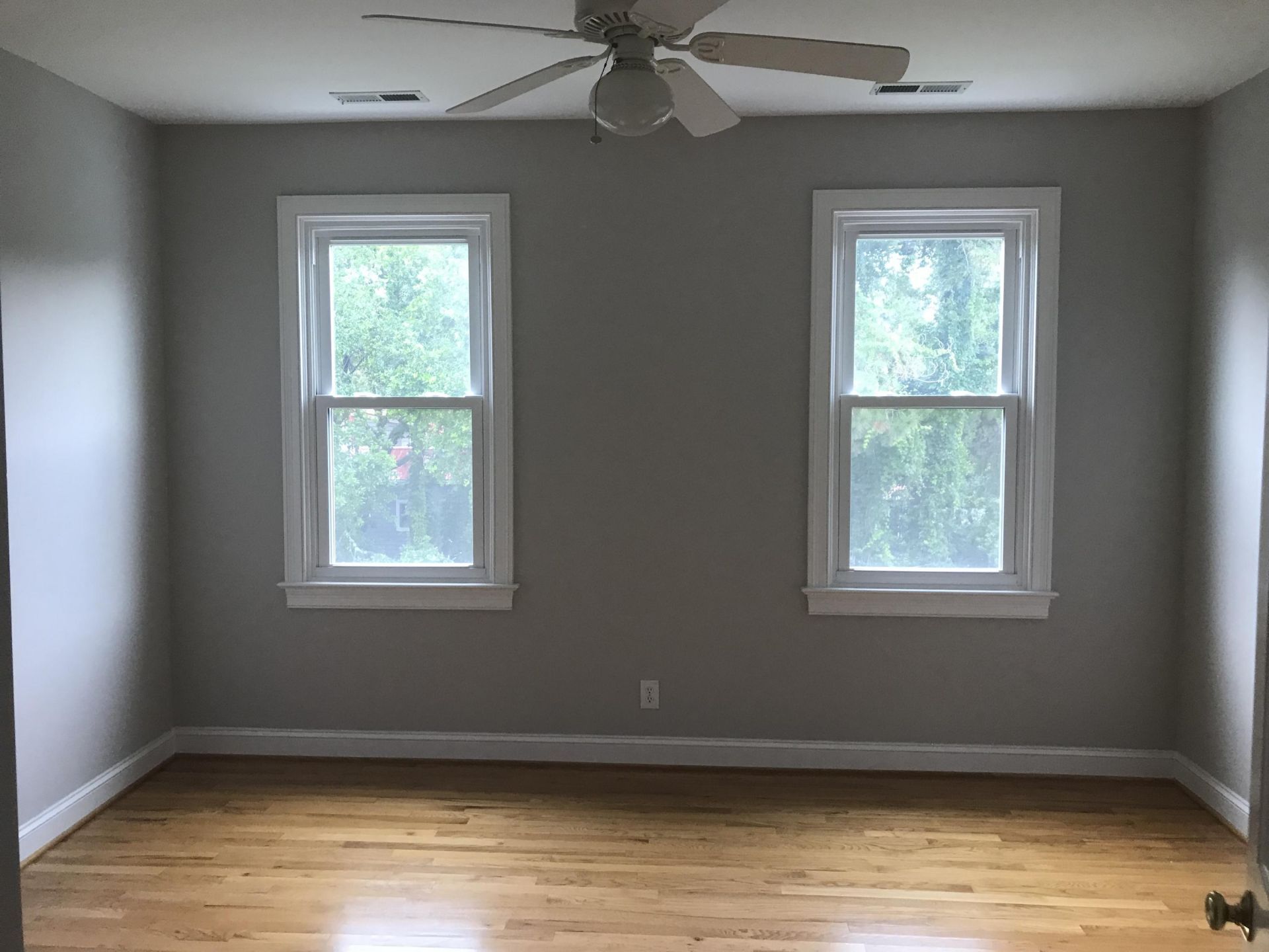 2820 Middle Street Photo 16