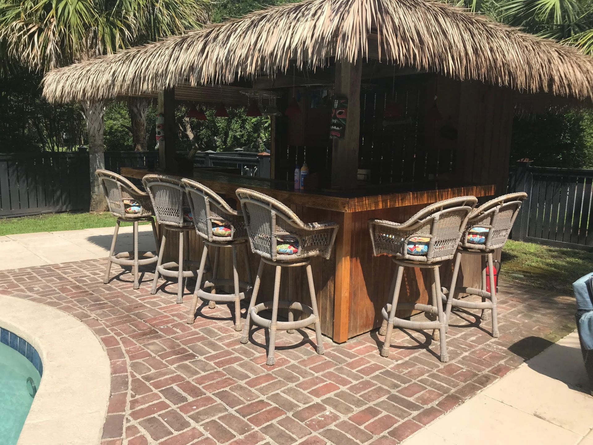 2820 Middle Street Photo 4
