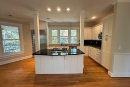 2820 Middle Street photo 4