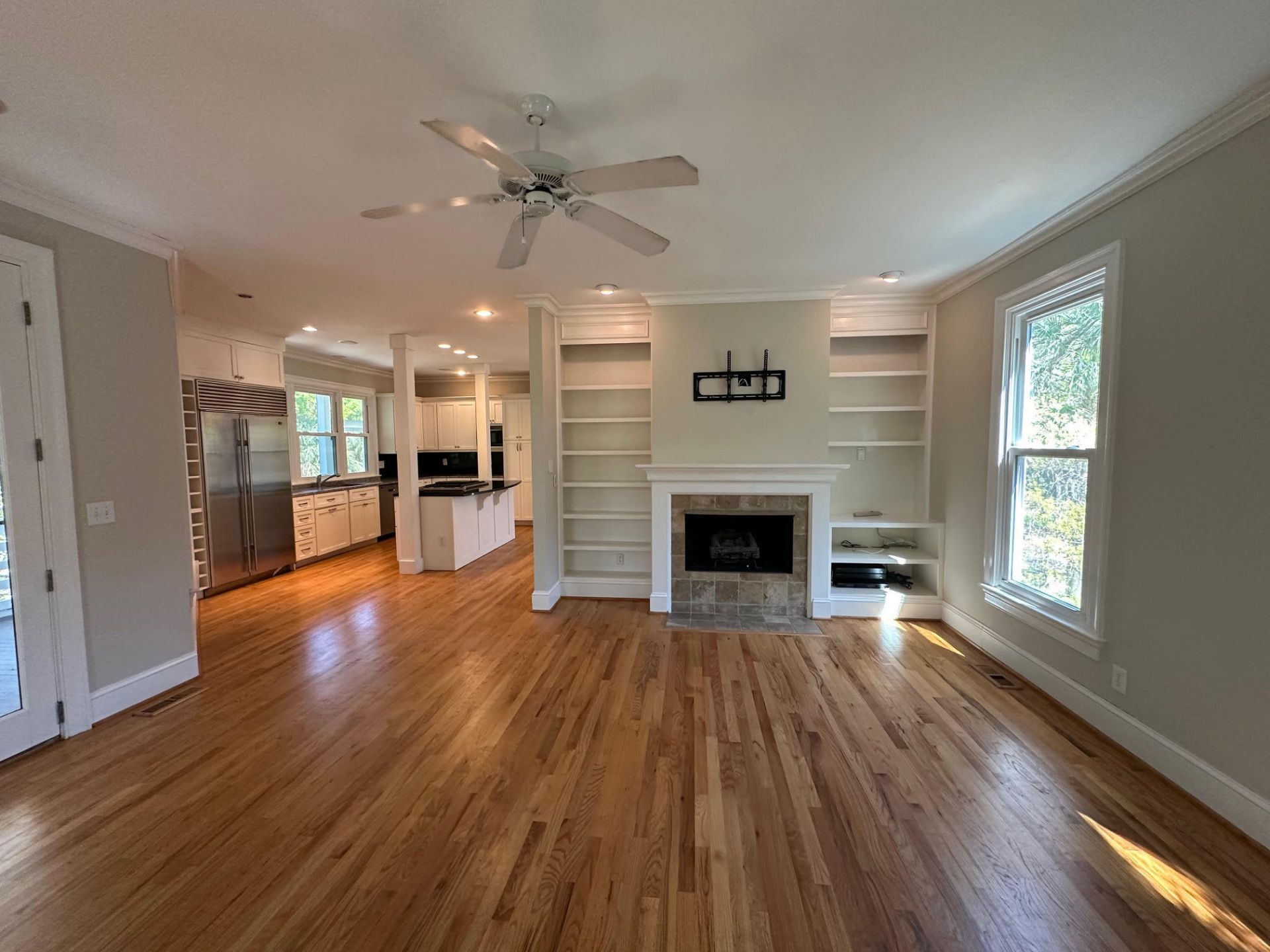 2820 Middle Street Photo 6
