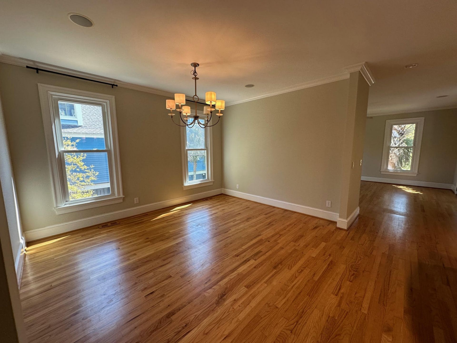 2820 Middle Street Photo 9