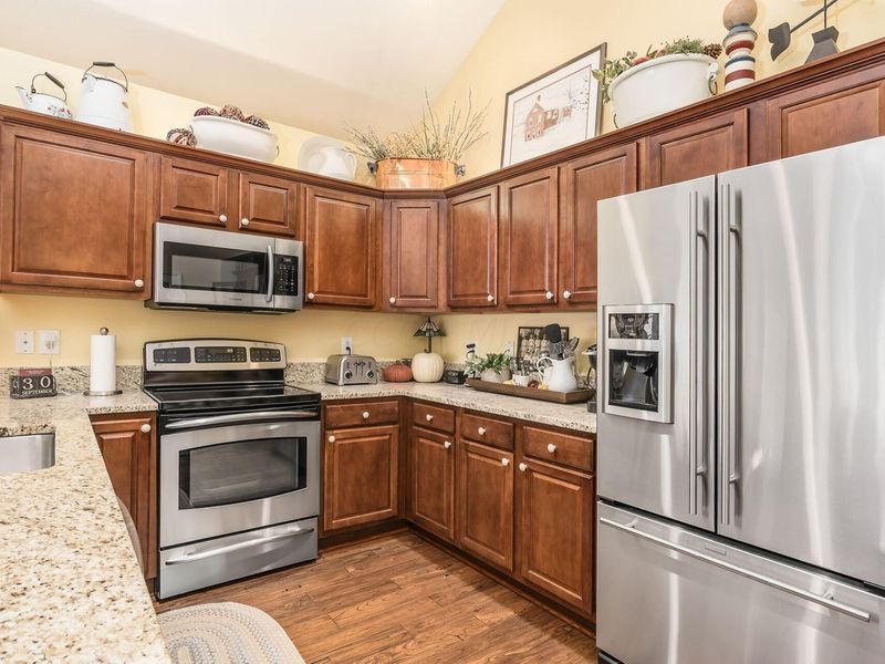 6196 Ardmore Way, Unit 4, Dublin, OH 43016 Photo 17