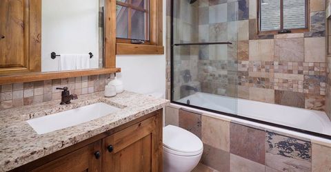 8510 Buena Vista Court, Truckee, CA 96161 Photo