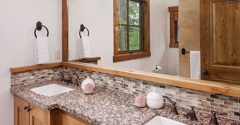 8510 Buena Vista Court, Truckee, CA 96161 Photo