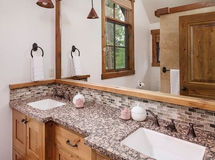 8510 Buena Vista Court, Truckee, CA 96161 Photo