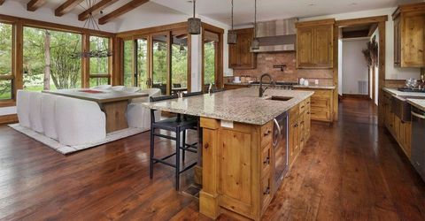 8510 Buena Vista Court, Truckee, CA 96161 Photo
