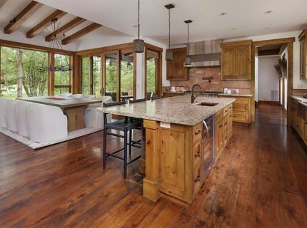8510 Buena Vista Court, Truckee, CA 96161 Photo