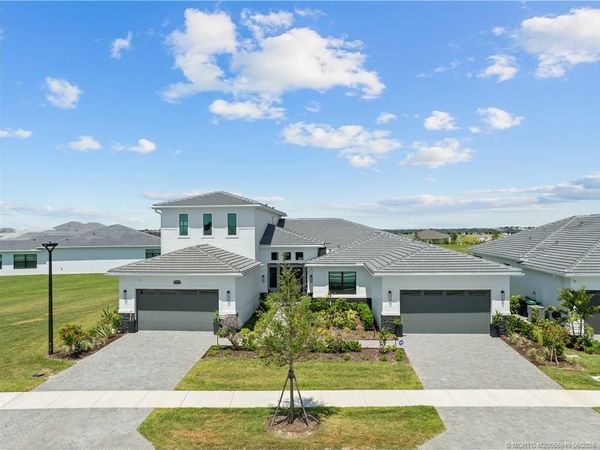12984 SW Shinnecock Drive , Port St Lucie, FL 34987