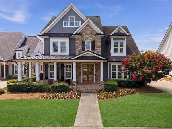 5451 Autumn Flame Drive, Braselton, GA 30517