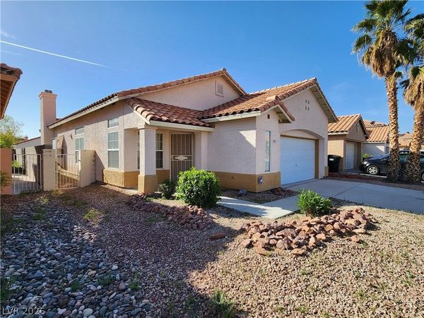 1917 Casa Verde Drive , North Las Vegas, NV 89031