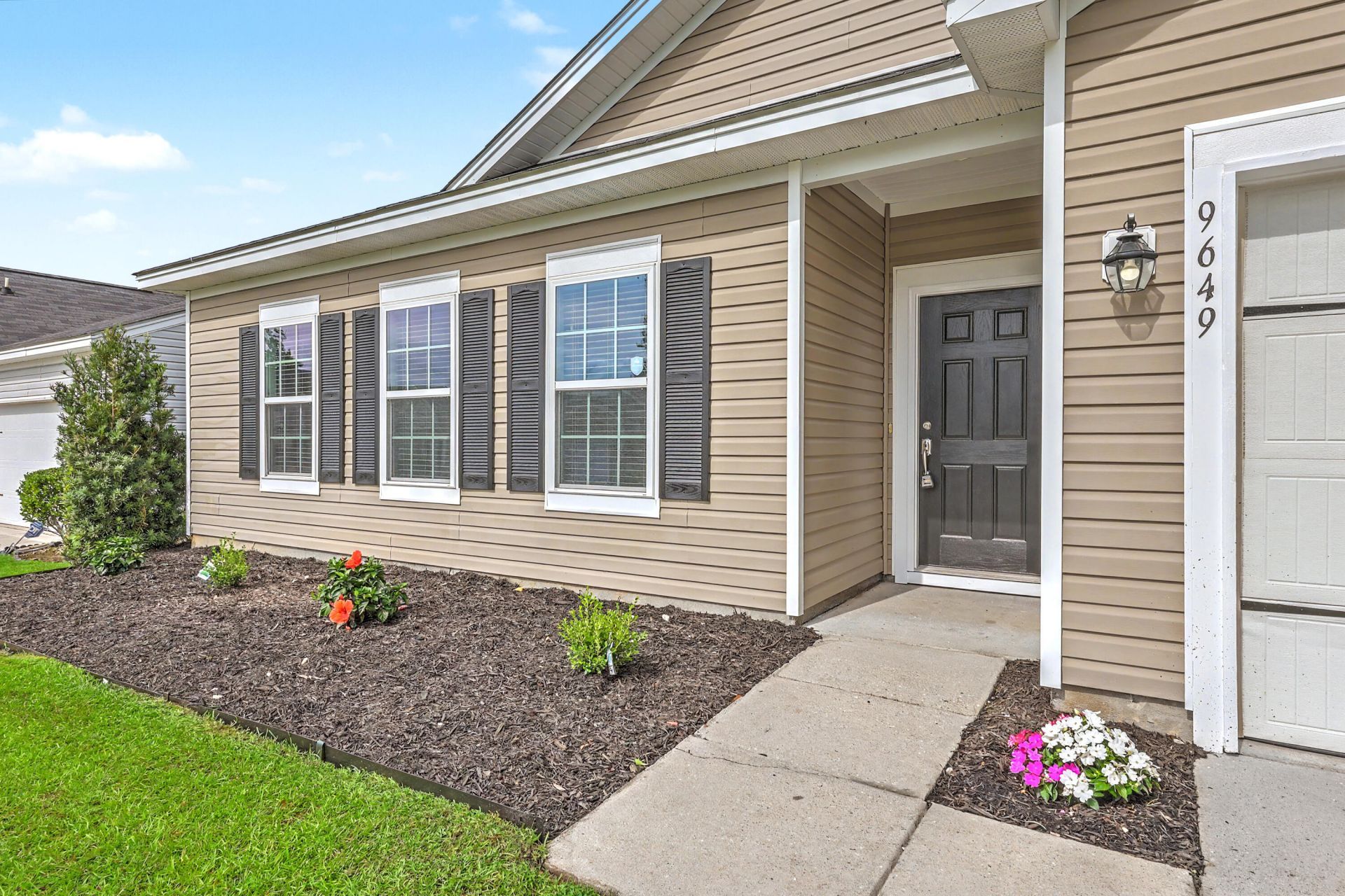 9649 Spencer Woods Road Photo 15