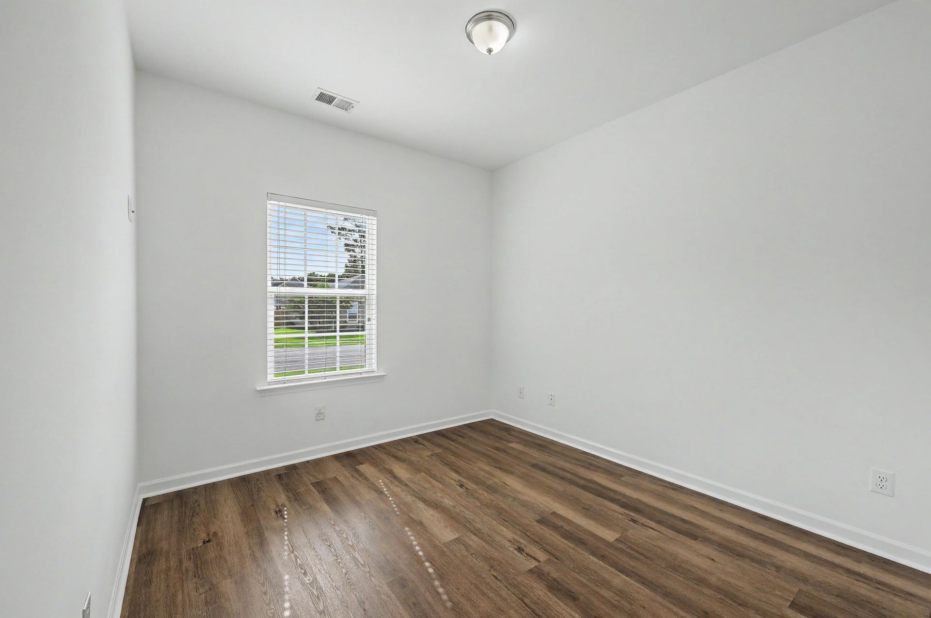9649 Spencer Woods Road Photo 23